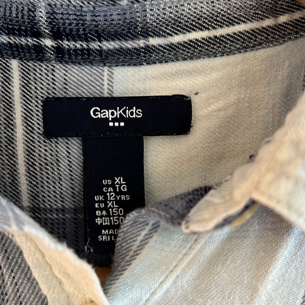 Youth button down - Picture 2 of 3